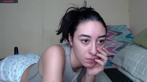 Chloe  online show from December 26, 3:20 pm