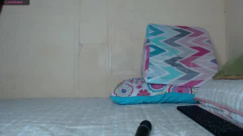 Chloe  online show from January 3, 7:18 pm