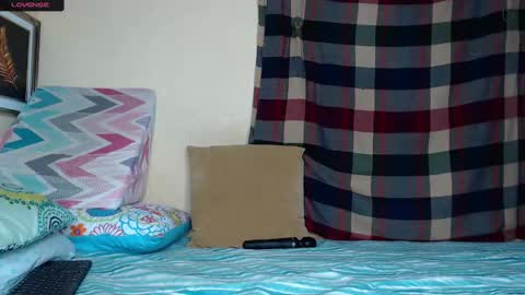 Chloe  online show from February 18, 7:30 pm