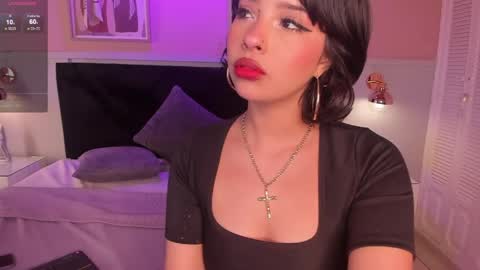   online show from May 6, 8:36 pm