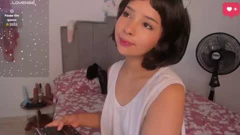   online show from July 10, 6:32 pm