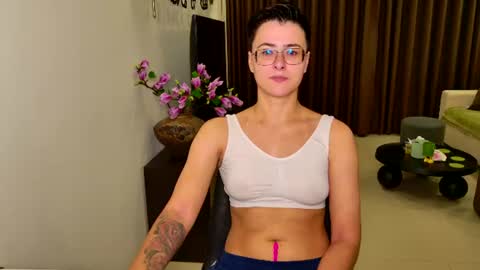 Eva and Sandra online show from June 28, 3:07 pm