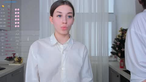 Snapshot of chloealice chatting on January 12, 10:02 am Megan and Jeniffer online show from January 12, 10:02 am