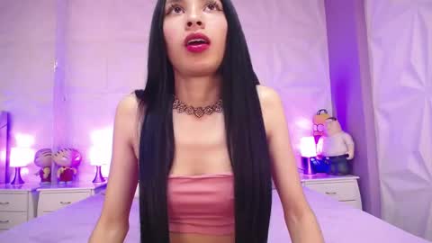 Chloe online show from September 23, 1:03 pm