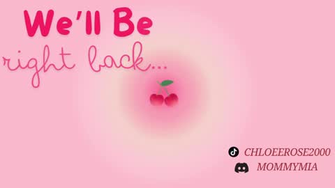 Snapshot of chloeerose2000 chatting on February 1, 8:29 am ChloeeRose online show from February 1, 8:29 am
