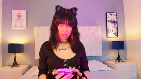 chloeesky online show from October 3, 1:41 pm