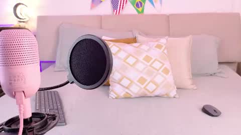 chloeferreira online show from June 29, 10:43 pm