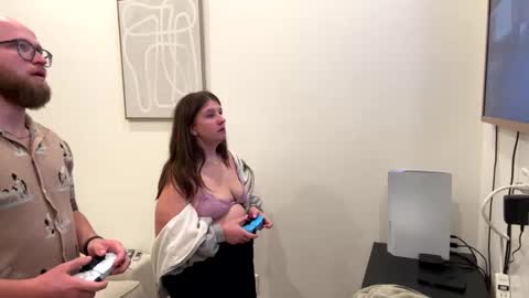 chloejaxxx online show from September 14, 5:39 am