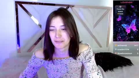 Snapshot of chloejohnsoon chatting on February 28, 7:56 pm Chloe online show from February 28, 7:56 pm