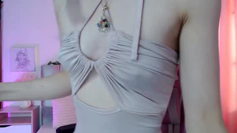 Snapshot of chloejohnsoon chatting on September 15, 3:23 pm Chloe online show from September 15, 3:23 pm