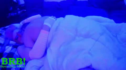 Chloekissxo online show from March 1, 11:47 pm