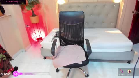 Chloe rosse online show from December 4, 1:36 am
