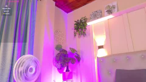 Chloe rosse online show from September 29, 1:33 am