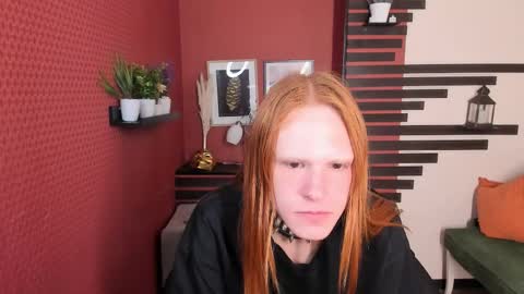 Snapshot of chloevalentinee chatting on October 4, 10:57 am Chloe online show from October 4, 10:57 am