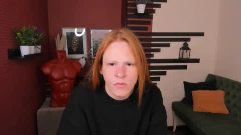 Snapshot of chloevalentinee chatting on October 13, 9:20 am Chloe online show from October 13, 9:20 am