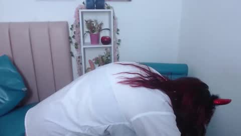 chloewild707rs online show from September 17, 7:37 pm