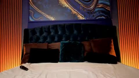 Snapshot of chloexsmith chatting on May 2, 5:23 am Chloe online show from May 2, 5:23 am