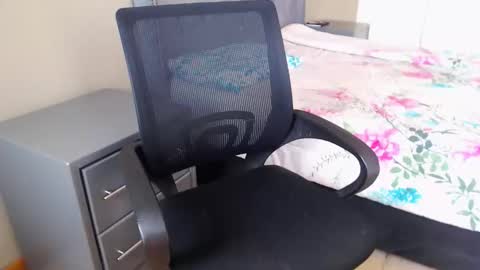 Daisy online show from October 7, 12:13 pm