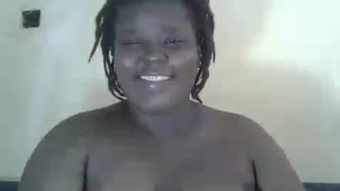 Snapshot of choclate_goddess chatting on June 15, 6:48 am Paula online show from June 15, 6:48 am