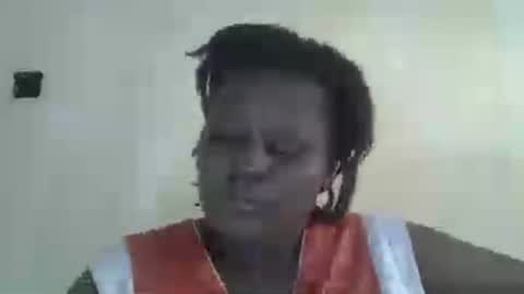 Snapshot of choclate_goddess chatting on June 24, 5:28 am Paula online show from June 24, 5:28 am
