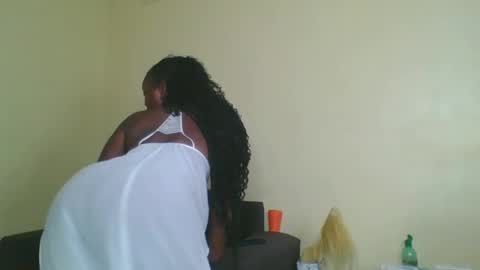 Snapshot of choco_baeb chatting on January 17, 9:06 pm nei online show from January 17, 9:06 pm
