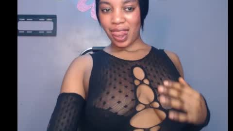 ESTHER online show from January 31, 6:47 pm