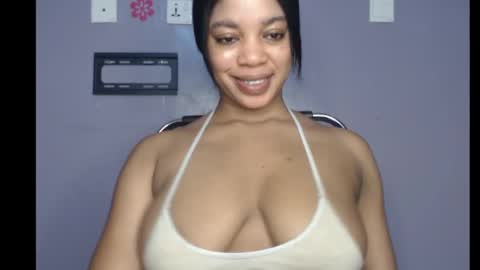 ESTHER online show from February 19, 7:50 am