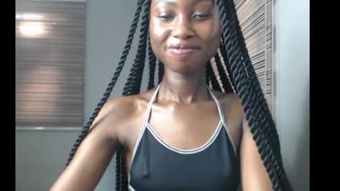 Snapshot of choco_petitqueen chatting on November 6, 6:58 am choco_petitqueen online show from November 6, 6:58 am