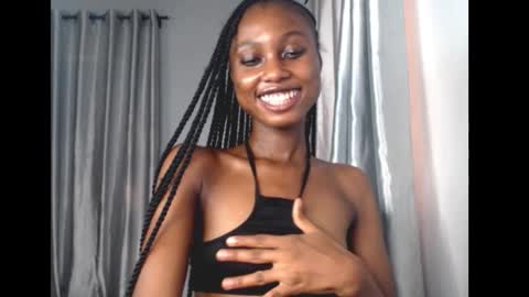 Snapshot of choco_petitqueen chatting on March 5, 7:48 am choco_petitqueen online show from March 5, 7:48 am