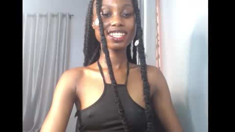 Snapshot of choco_petitqueen chatting on March 24, 7:35 am choco_petitqueen online show from March 24, 7:35 am