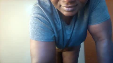 chocobabe002 online show from September 27, 5:12 am