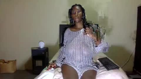 Snapshot of chocolate808 chatting on October 20, 10:49 am Exotic Chocolate online show from October 20, 10:49 am