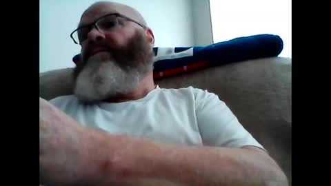 chocolate_lover32 online show from June 6, 8:46 pm