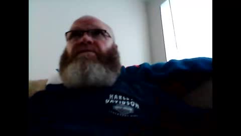 chocolate_lover32 online show from June 8, 8:42 pm