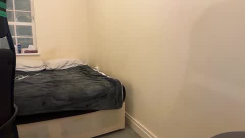 Snapshot of chocolatebunnycakez chatting on December 15, 10:58 pm chocolatebunnycakez online show from December 15, 10:58 pm