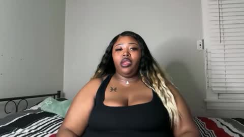 Snapshot of chocolatebunnyxx69 chatting on March 16, 1:00 am Melina online show from March 16, 1:00 am