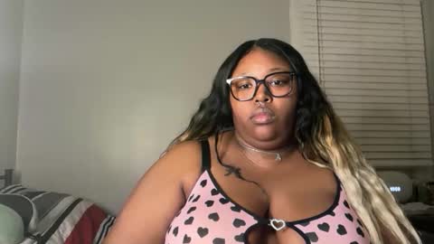 Snapshot of chocolatebunnyxx69 chatting on March 20, 3:00 am Melina online show from March 20, 3:00 am