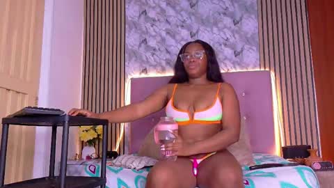   online show from May 6, 4:41 am
