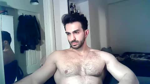 Snapshot of chocopriapus chatting on March 12, 11:33 pm GreekGod online show from March 12, 11:33 pm