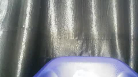 Snapshot of chocoslut22 chatting on December 22, 3:58 am chocoslut22 online show from December 22, 3:58 am