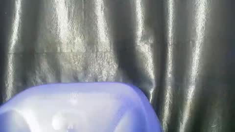 Snapshot of chocoslut22 chatting on December 23, 3:48 am chocoslut22 online show from December 23, 3:48 am