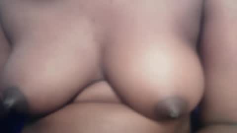 Snapshot of chocoslut22 chatting on January 7, 3:53 am chocoslut22 online show from January 7, 3:53 am