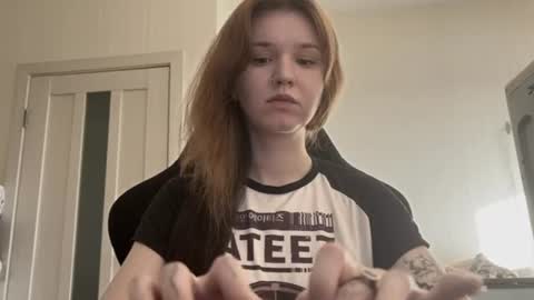 Lissa online show from June 28, 3:34 am