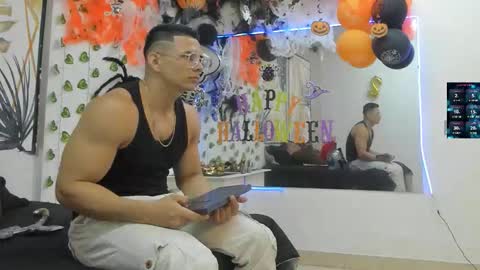 Chorey Thaylor online show from October 31, 1:23 pm