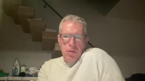 choupipat1 online show from October 29, 11:17 pm