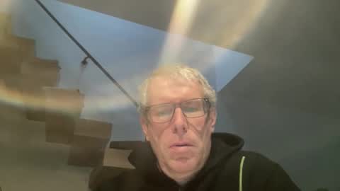 Snapshot of choupipat1 chatting on February 14, 8:11 am choupipat1 online show from February 14, 8:11 am