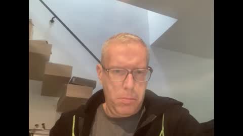 Snapshot of choupipat1 chatting on March 4, 7:36 am choupipat1 online show from March 4, 7:36 am