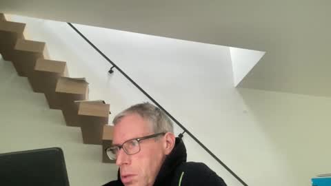 Snapshot of choupipat1 chatting on March 25, 2:12 pm choupipat1 online show from March 25, 2:12 pm