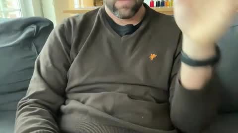 Snapshot of chris13abcd chatting on January 2, 9:00 am chris13abcd online show from January 2, 9:00 am