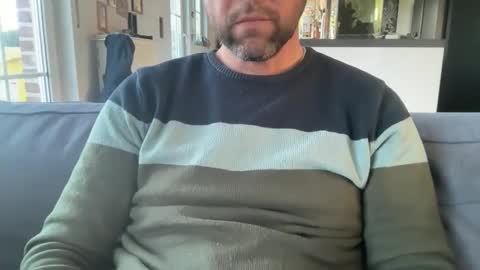 chris13abcd online show from March 12, 8:09 am